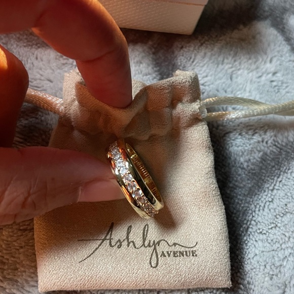 Ashlyn Avenue Jewelry - Ashlyn Avenue Solare Yellow Gold Ring with Pave Gemstones-Size 7